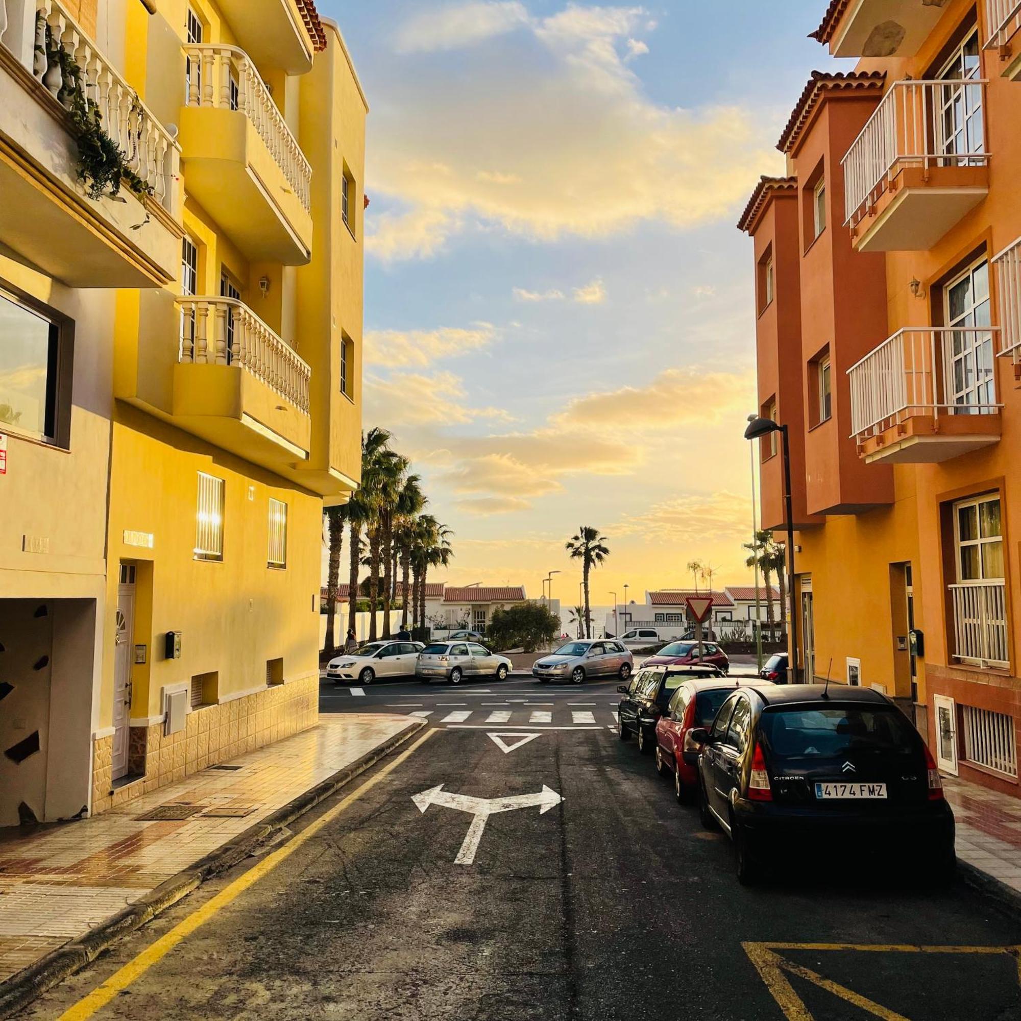 Apartamento Brisas Del Sur - Oasis Tenerife Sur 圣胡安海滩 外观 照片